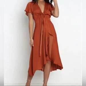 Petal & Pup Montrose Dress Size 6 Dress Rust Bridesmaid Front Tie Cut Out Silky